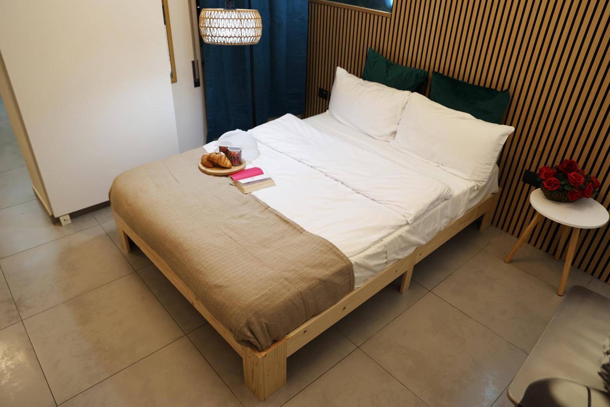 Milly'S House Apartment Наполи Екстериор снимка
