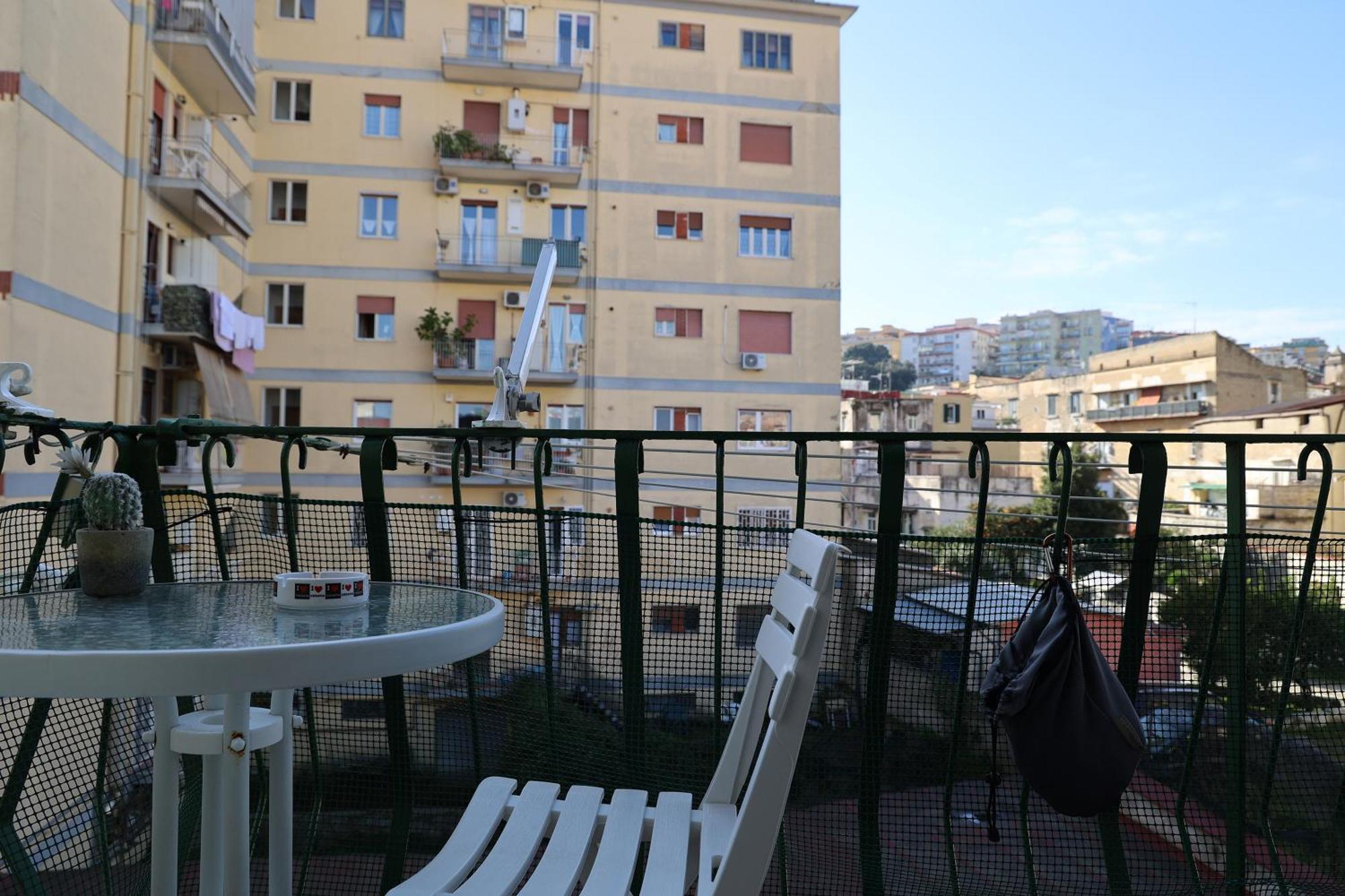 Milly'S House Apartment Наполи Екстериор снимка